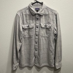 Patagonia Long-Sleeved Organic Cotton Midweight Fjord Flannel Shirt - Gray
